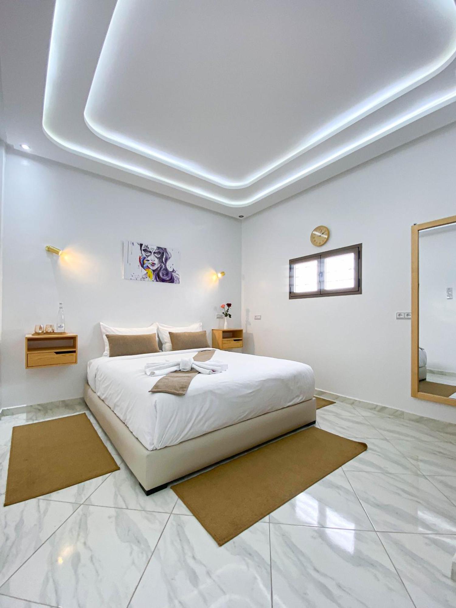 Hotel Apartment America Dajla Exterior foto