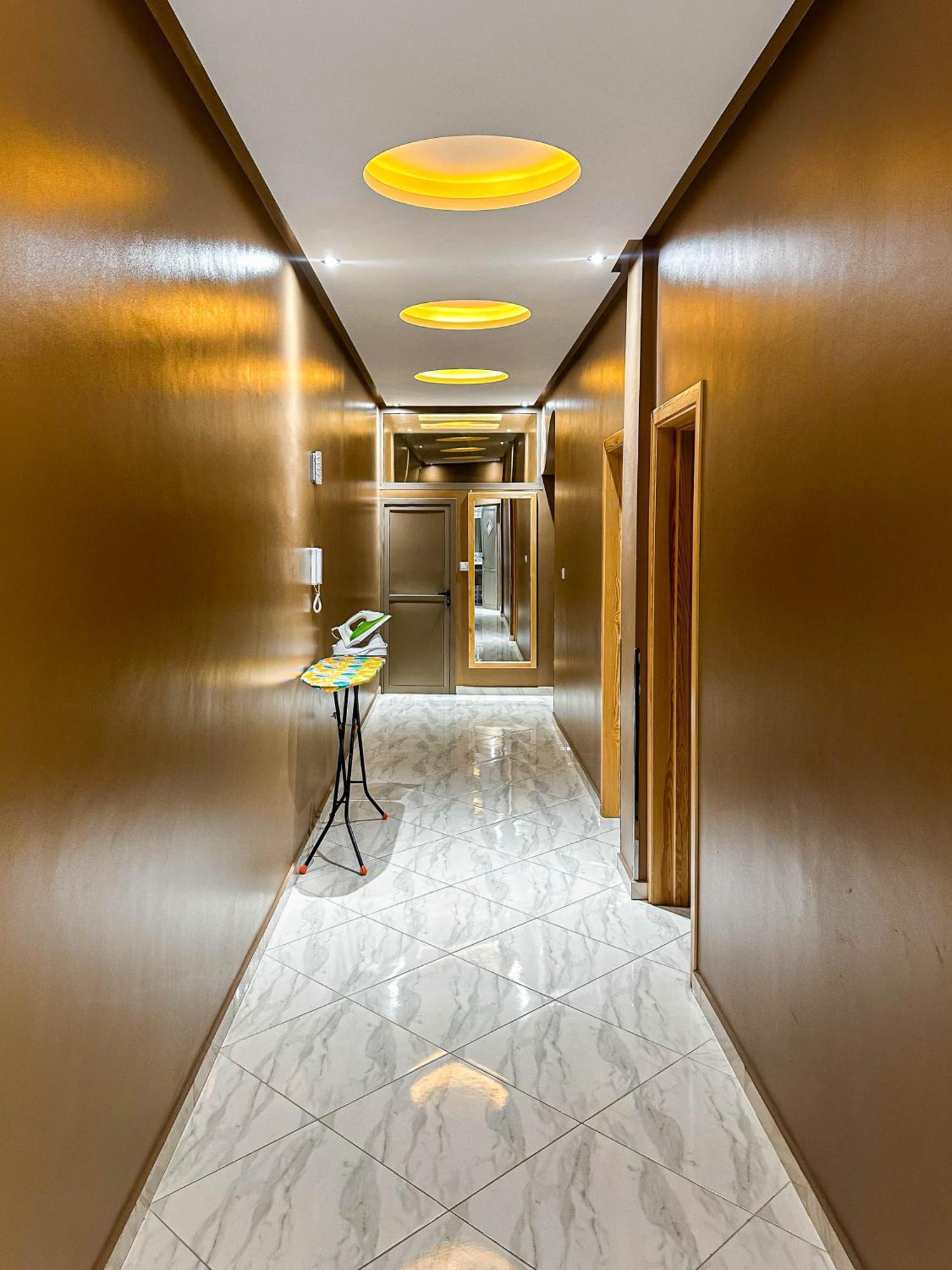 Hotel Apartment America Dajla Exterior foto